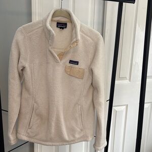 Patagonia Off-White Fleece Jacket